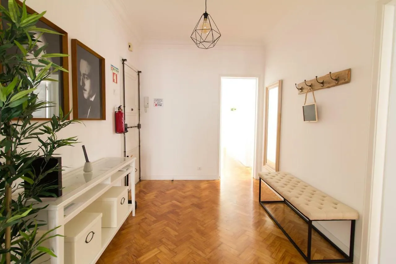 Avenidas Cozy Apartment 리스본