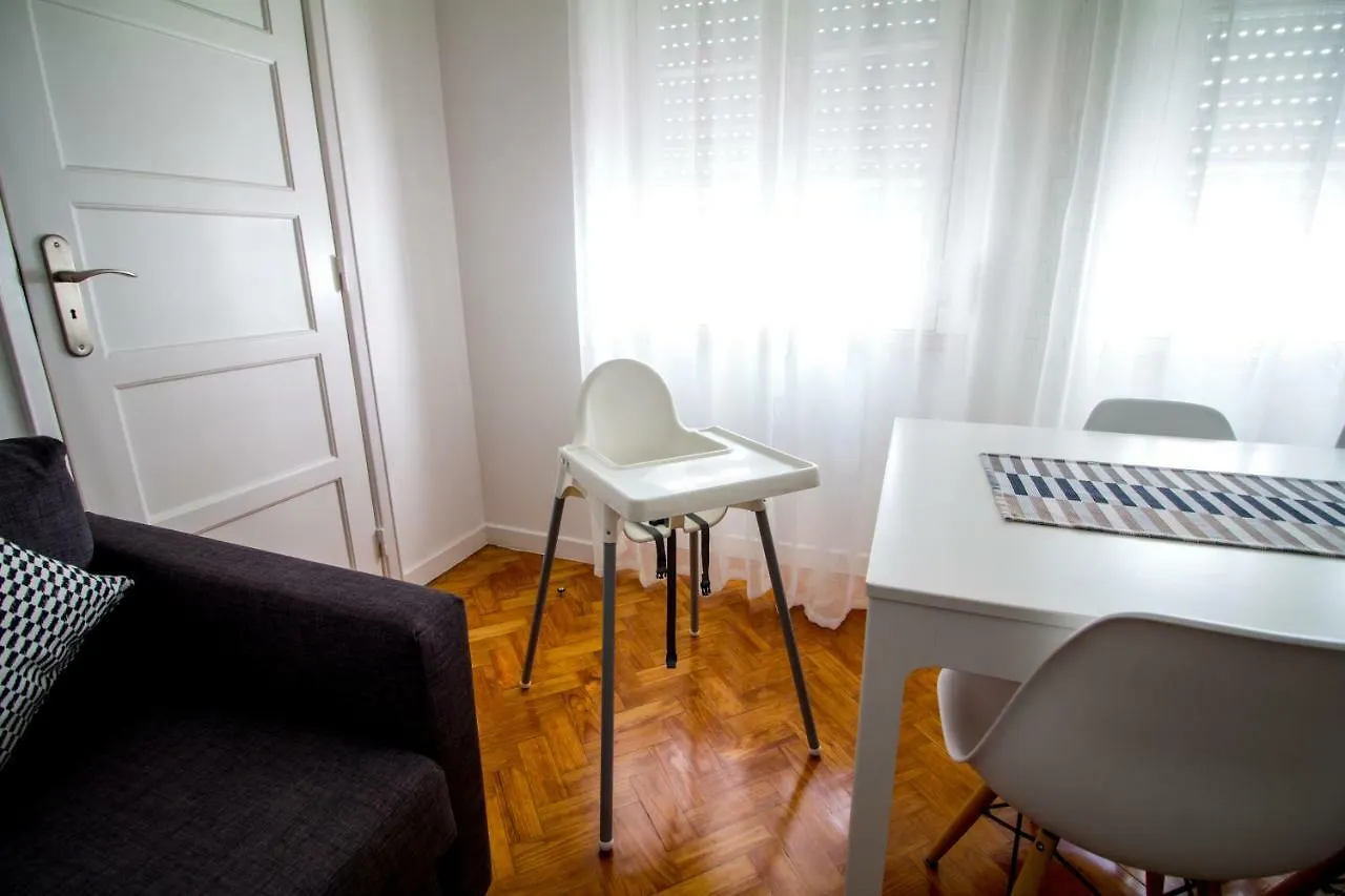 Avenidas Cozy Apartment 리스본 포르투갈