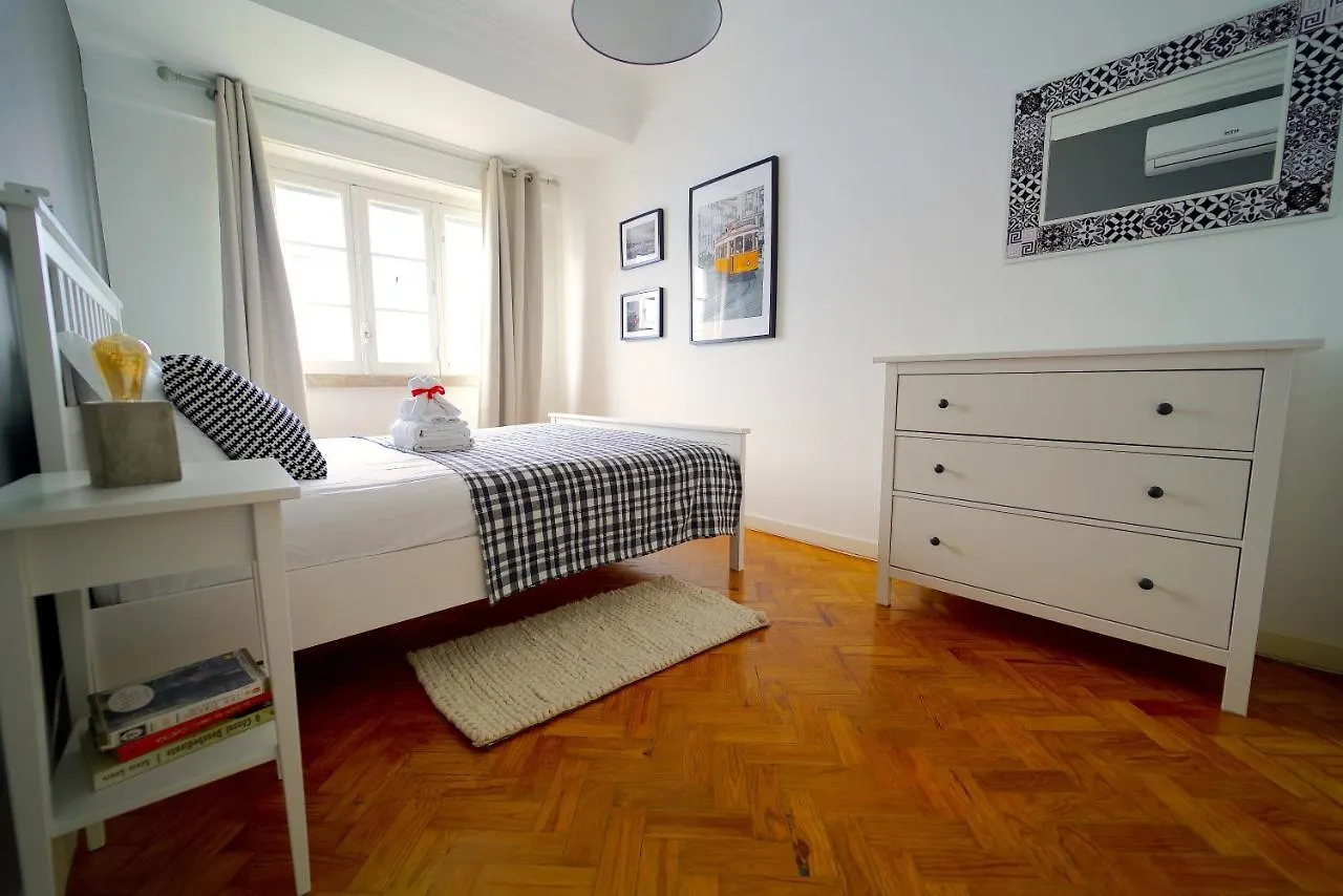 Avenidas Cozy Apartment 리스본
